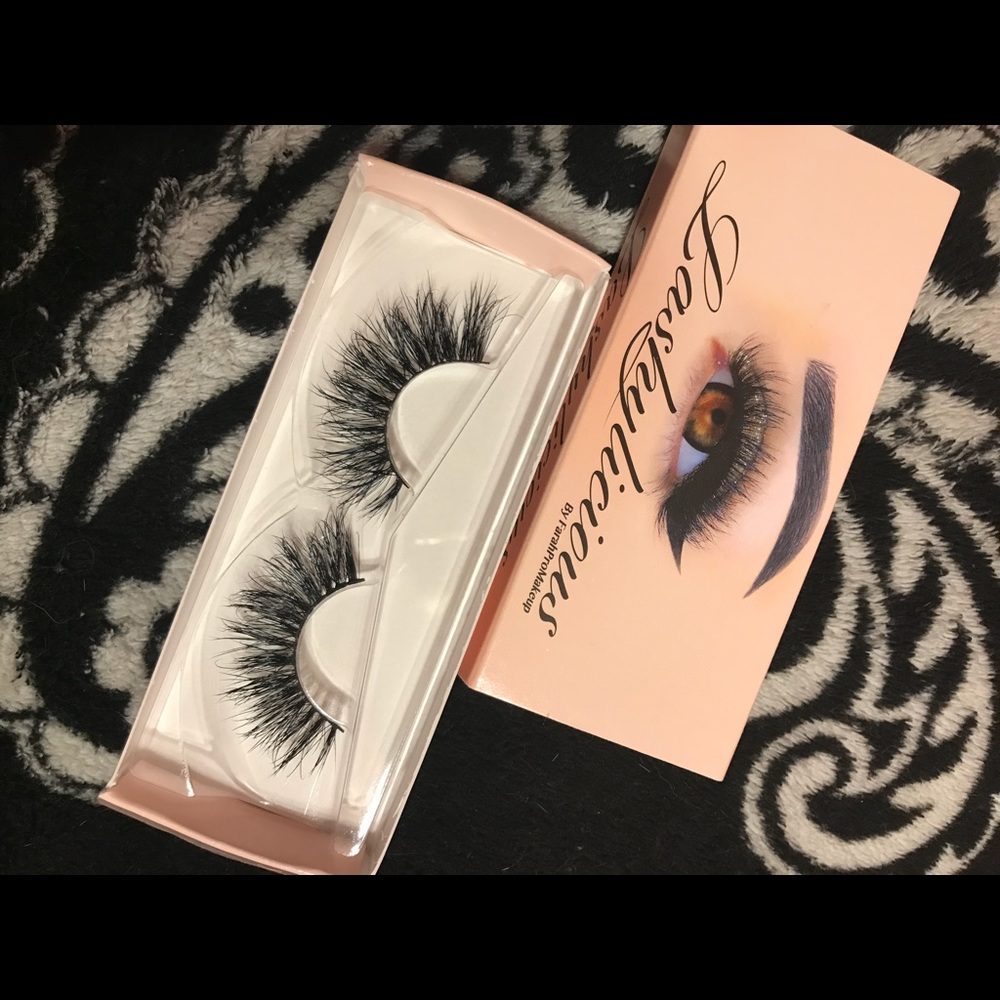 Lashylicious brand new eyelashes